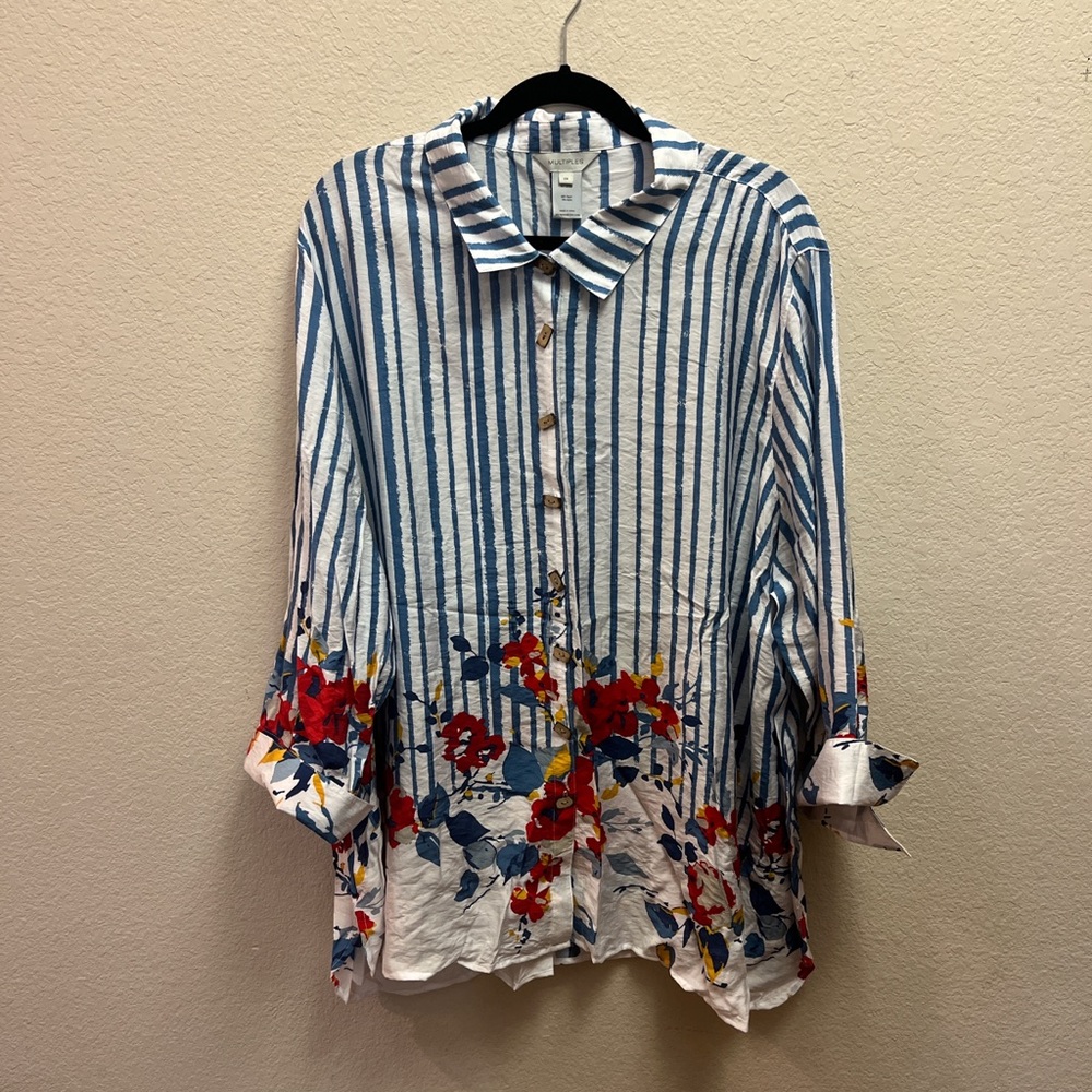 NWT Multiples Long Sleeve Blouse in 3X!